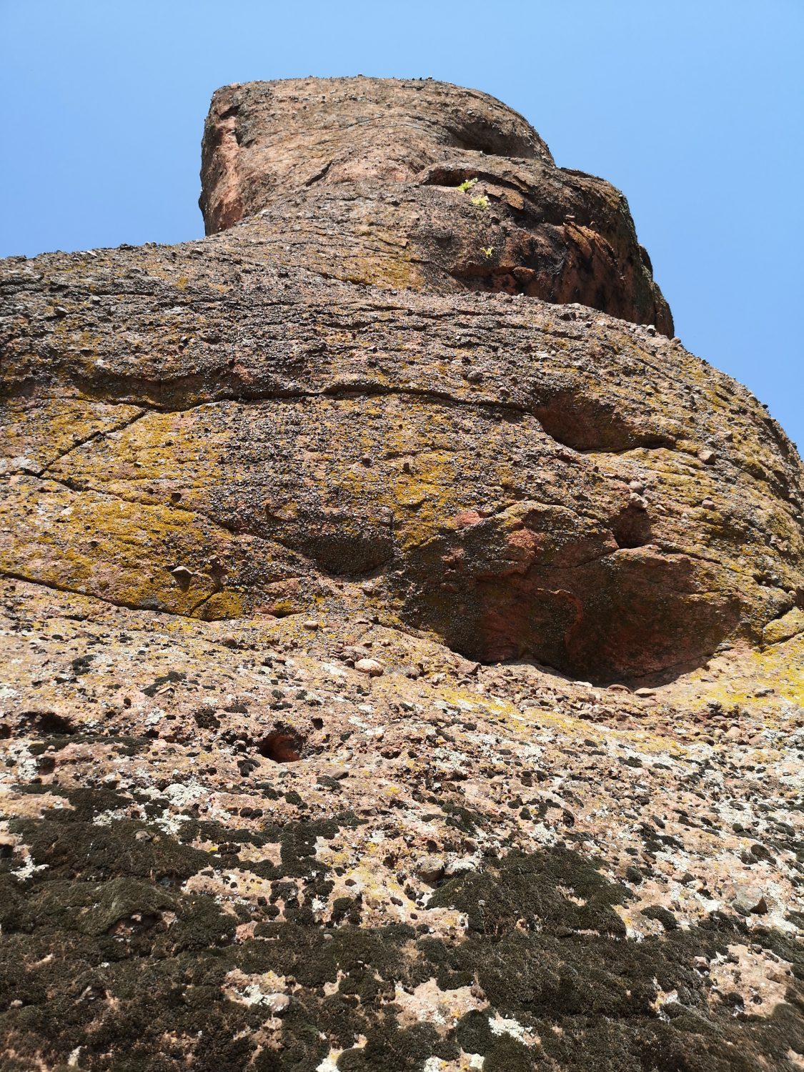 Single Belogradchik Rock