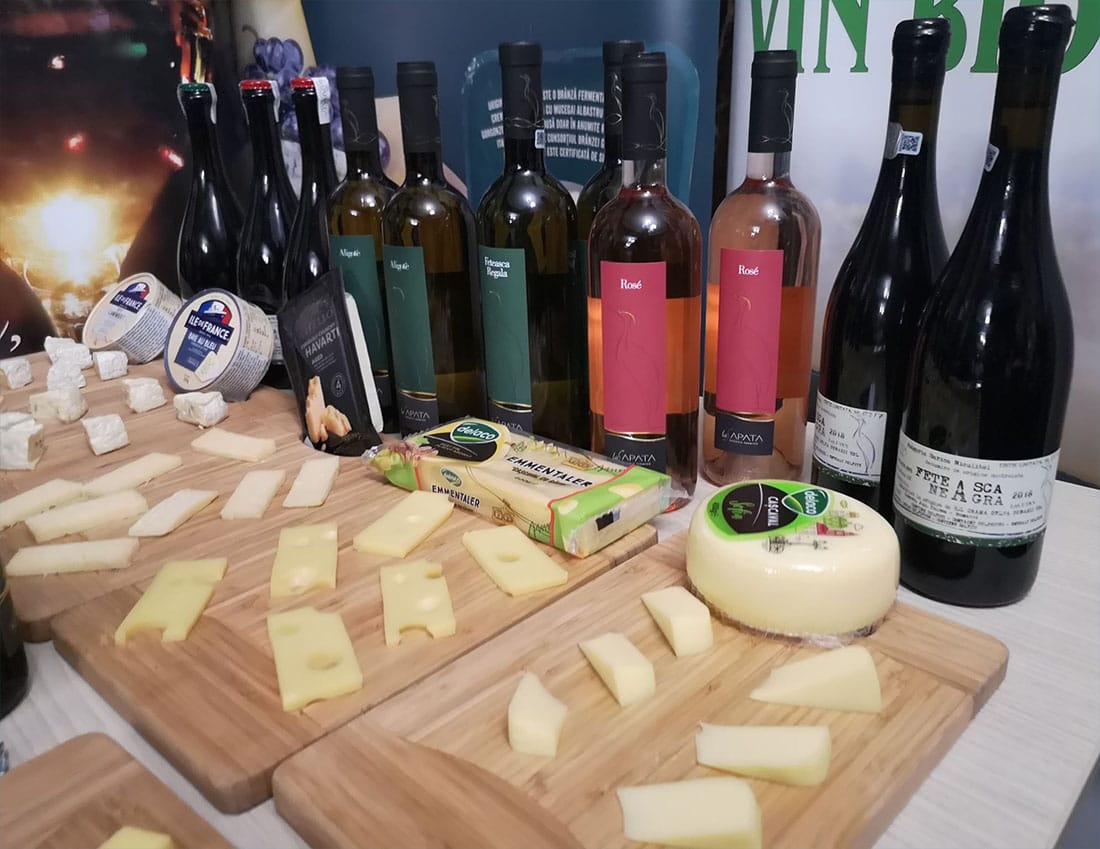 Combinațiile serii: Vinuri La Săpata + Brânzeturi Delaco